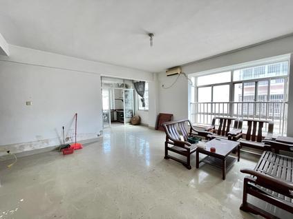 北京涵东街道苍然社区3室2厅124平中楼层/共6层