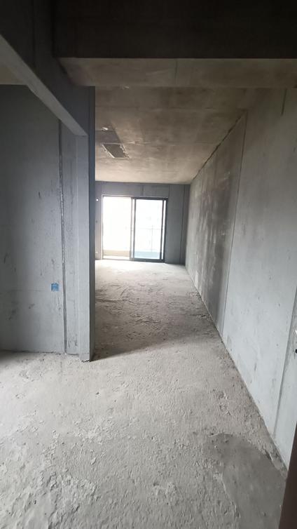 北京美的悦山3室2厅96平低楼层/共32层