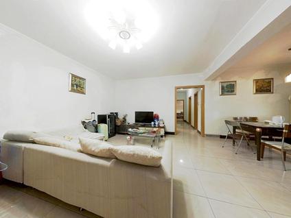 西安和平门生活区3室2厅142.71平高楼层/共25层