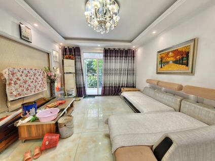 北京南车花园3室2厅135.66平低楼层/共18层