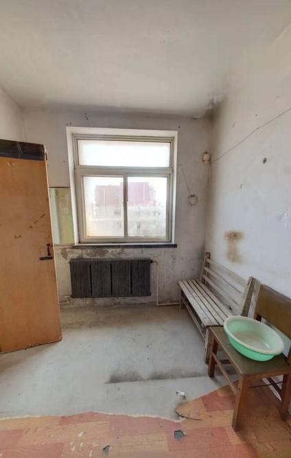 北京庙上小区1室1厅44.46平中楼层/共6层