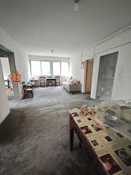 北京新乐苑4室2厅130平低楼层/共11层