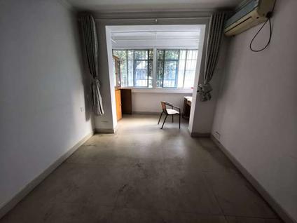 蚌埠丽都园2室2厅81平低楼层/共6层