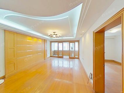 苏州十梓街5室3厅123.24平中楼层/共4层