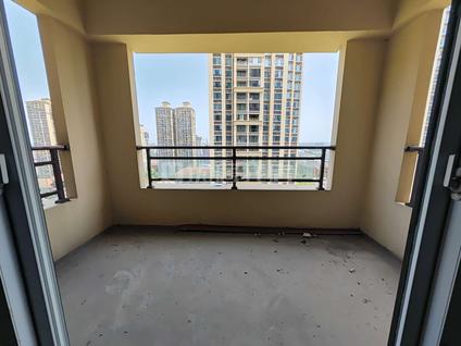 北京鸿通珑湖半岛3室2厅85.94平中楼层/共34层