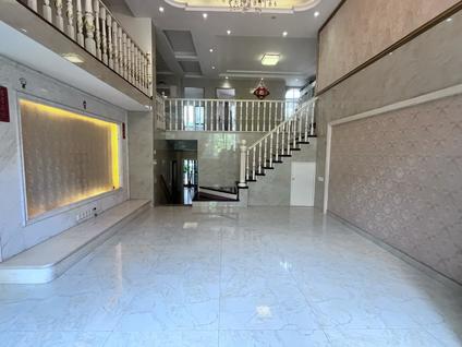 江门天鹅湾3室2厅183.37平中楼层/共6层