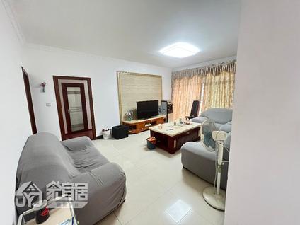 江门翠湖湾3室2厅128平中楼层/共33层