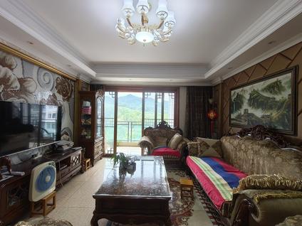 北京渝能国际4室2厅149平高楼层/共11层