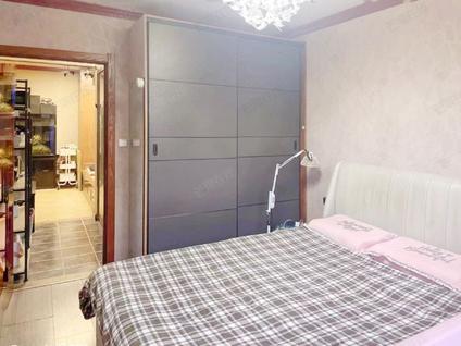 北京西湖俪景(棠苑)2室1厅67平中楼层/共6层