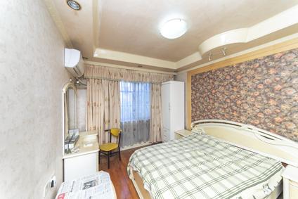 北京体育花苑3室2厅116.46平低楼层/共6层