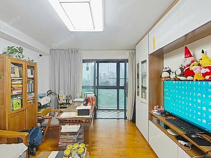 苏州东湖大郡(二期)3室2厅104平中楼层/共18层