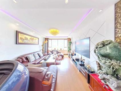 大连金寓花园(五期)3室2厅149.33平高楼层/共13层