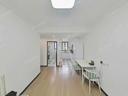 北京南新四村2室1厅59.87平低楼层/共6层