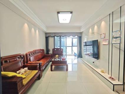 北京大华锦绣海岸(三期)3室2厅93平低楼层/共32层