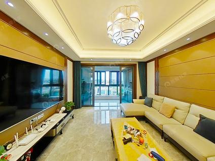 上海恒大御澜庭(二期)3室2厅125.66平中楼层/共6层