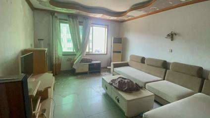 株洲钻石花园4室2厅153平高楼层/共6层