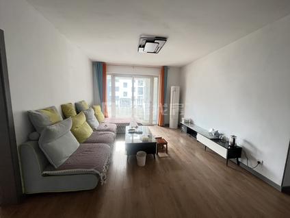 北京香格丽都3室2厅121平低楼层/共9层