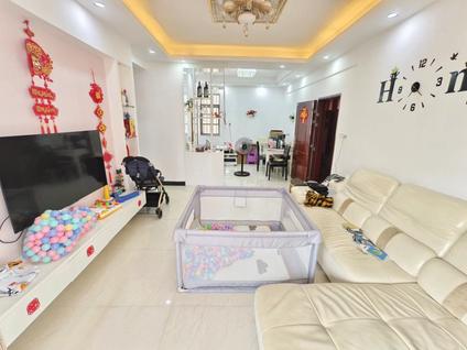 江门昆英绿洲3室2厅105平低楼层/共18层