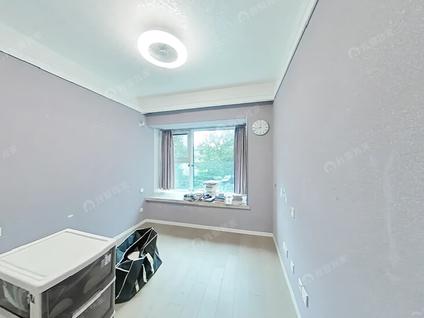 北京晶耀名邸(三期)4室1厅129.92平低楼层/共35层