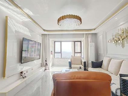 北京山东蓝海领航互联网产业园3室2厅127平中楼层/共18层