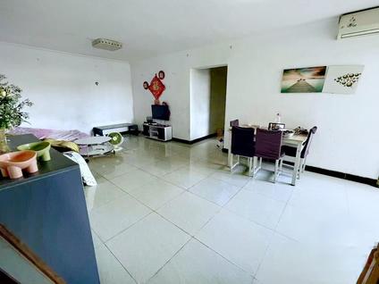 中山岐峰阁2室2厅85平低楼层/共35层