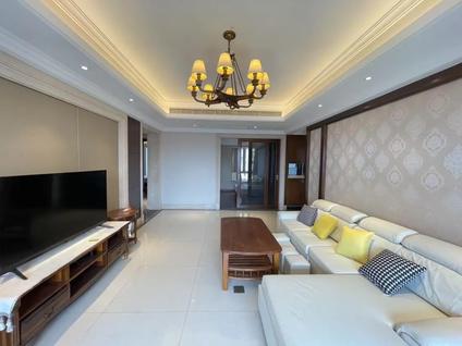 北京馨福花园3室2厅100平高楼层/共8层