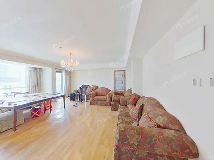 北京华贸公寓2室1厅182.95平高楼层/共26层