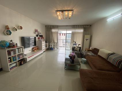 北京正泰花园3室2厅134.5平高楼层/共11层