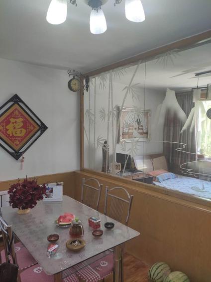 包头钢铁大街37号街坊小区2室1厅71平中楼层/共6层
