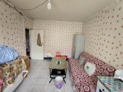 北京西钢新村家属区1室1厅44平低楼层/共6层