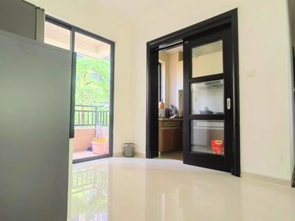 东莞碧桂园天汇3室1厅124.55平低楼层/共17层