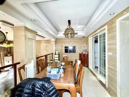 北京聚贤煌都4室2厅203.42平低楼层/共3层