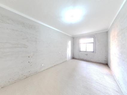 北京新龙御都国际5室2厅198.37平低楼层/共29层