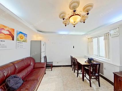 北京美景东方2室1厅81.85平低楼层/共25层