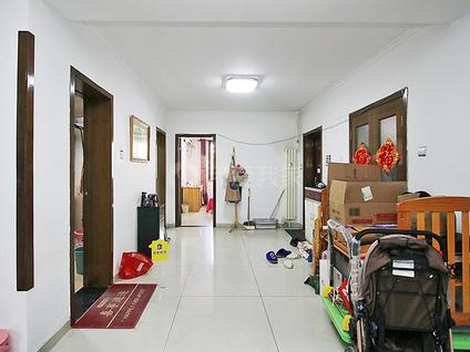 北京苏园小区2室2厅121.56平低楼层/共5层