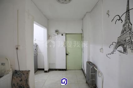 北京信华南里2室1厅57.73平低楼层/共6层