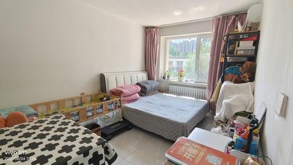 哈尔滨省农科院家属楼1室1厅32.92平低楼层/共7层