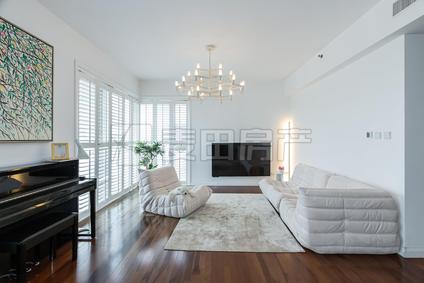 北京公园大道4室2厅211平中楼层/共35层