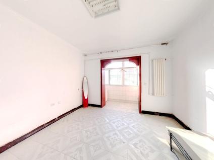 太原国际大都会(西区)3室2厅103.21平高楼层/共6层