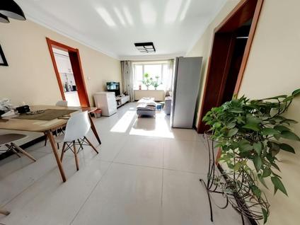 北京海棠铭居2室2厅77.23平低楼层/共12层