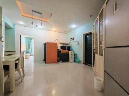 重庆南开苑小区4室2厅121平中楼层/共18层