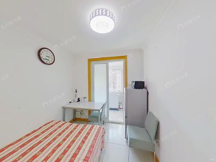 北京太平路33号院1室1厅42.07平中楼层/共6层