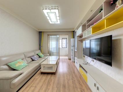 北京新城保利天地3室1厅77.72平中楼层/共18层