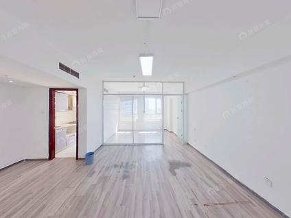 北京恋日国际1室1厅76.93平高楼层/共22层