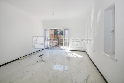 北京京润水上花园别墅5室2厅250.08平低楼层/共1层