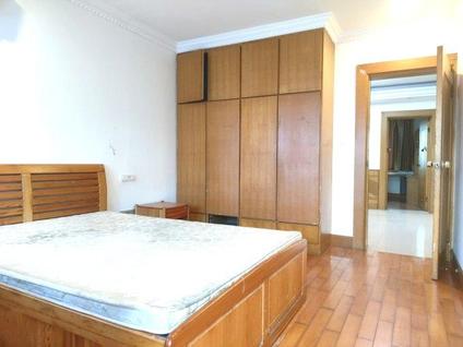 北京献华社区3室1厅93平高楼层/共7层