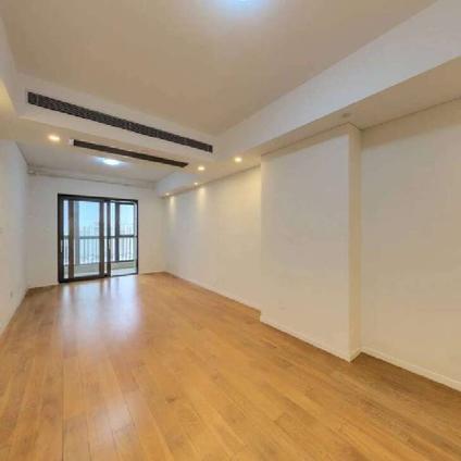 上海前滩东方悦耀3室2厅130.08平中楼层/共36层