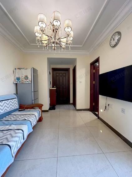 北京恒大翡翠华庭2室1厅61平低楼层/共18层