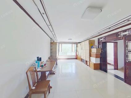 北京九台2000家园3室1厅140.36平低楼层/共26层