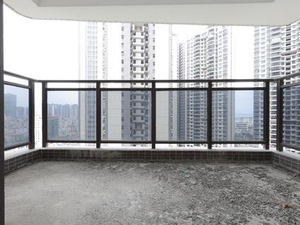 北京御景鸿庭4室2厅122平中楼层/共37层